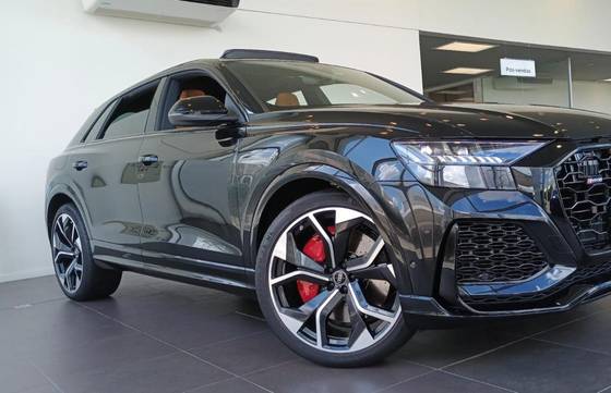 AUDI RS Q8 4.0 V8 TWINTURBO GASOLINA PERFORMANCE TIPTRONIC AUDI RS Q8 4.0 V8 TWINTURBO GASOLINA PERFORMANCE TIPTRONIC